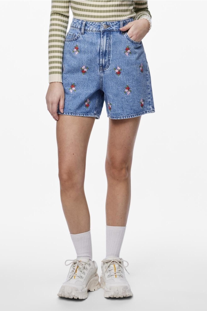 PCSKY HW EMBROIDERY SHORTS 17148991 Light Blue denim/EMBROIDERY